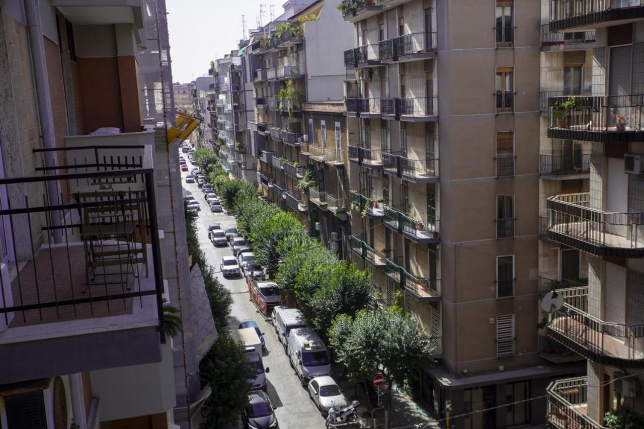 Quinto Apartments Бари Экстерьер фото